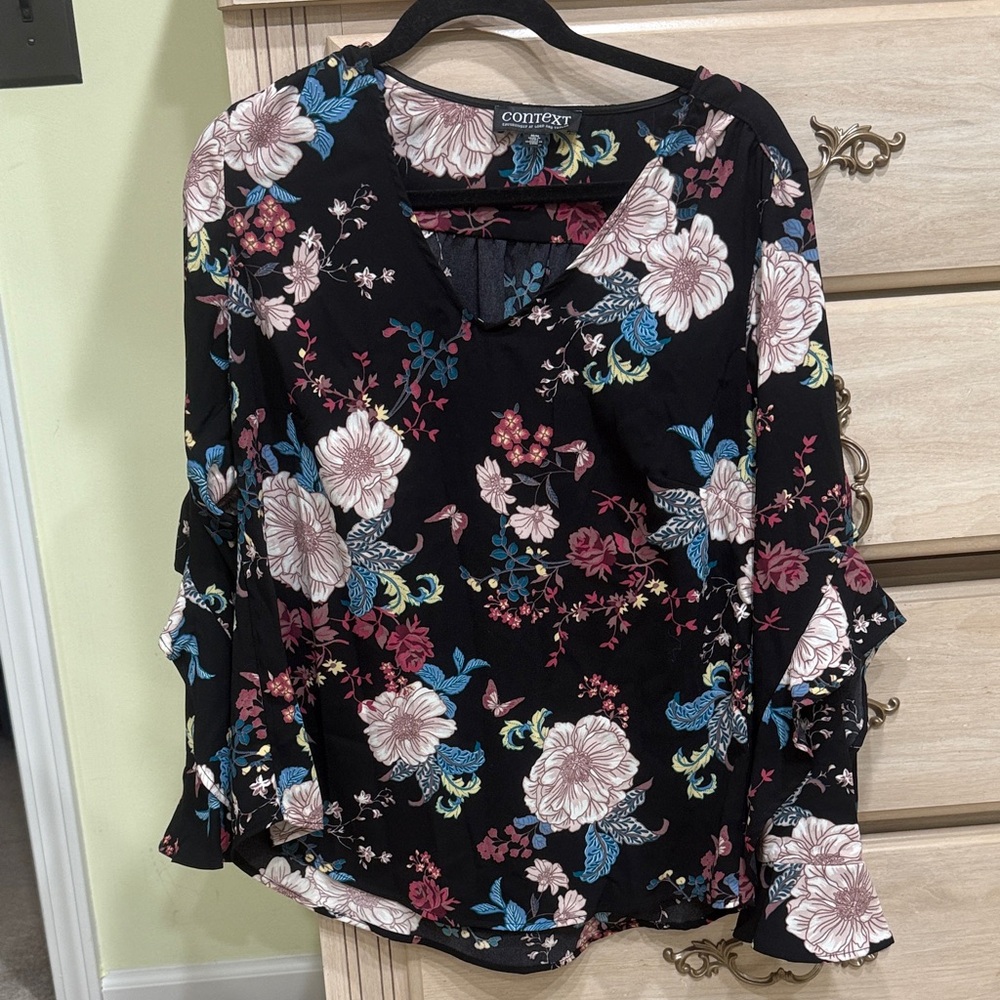 Context Women's Floral Blouse - Black, Pink, and Blue